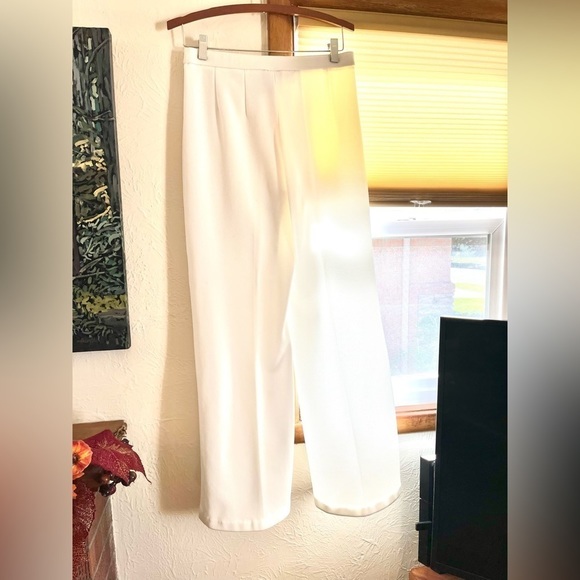 HOOPER WHITE VINTAGE POLYESTER PANTSUIT - Picture 7 of 9